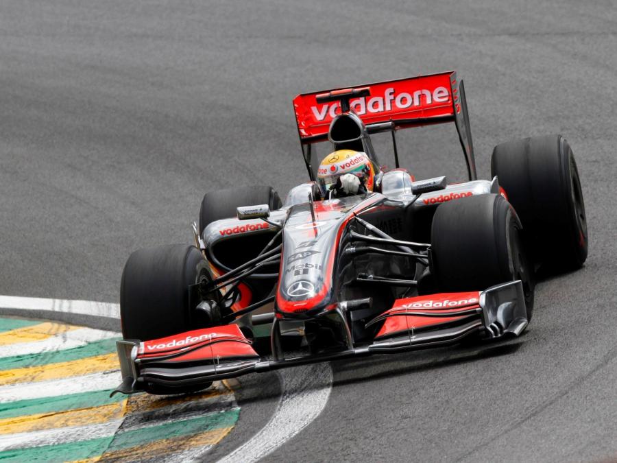  McLaren Mercedes-Benz MP4-24 2009 года  (фото 3 из 16)